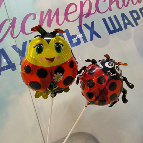 Шарики на палочке в ассортименте